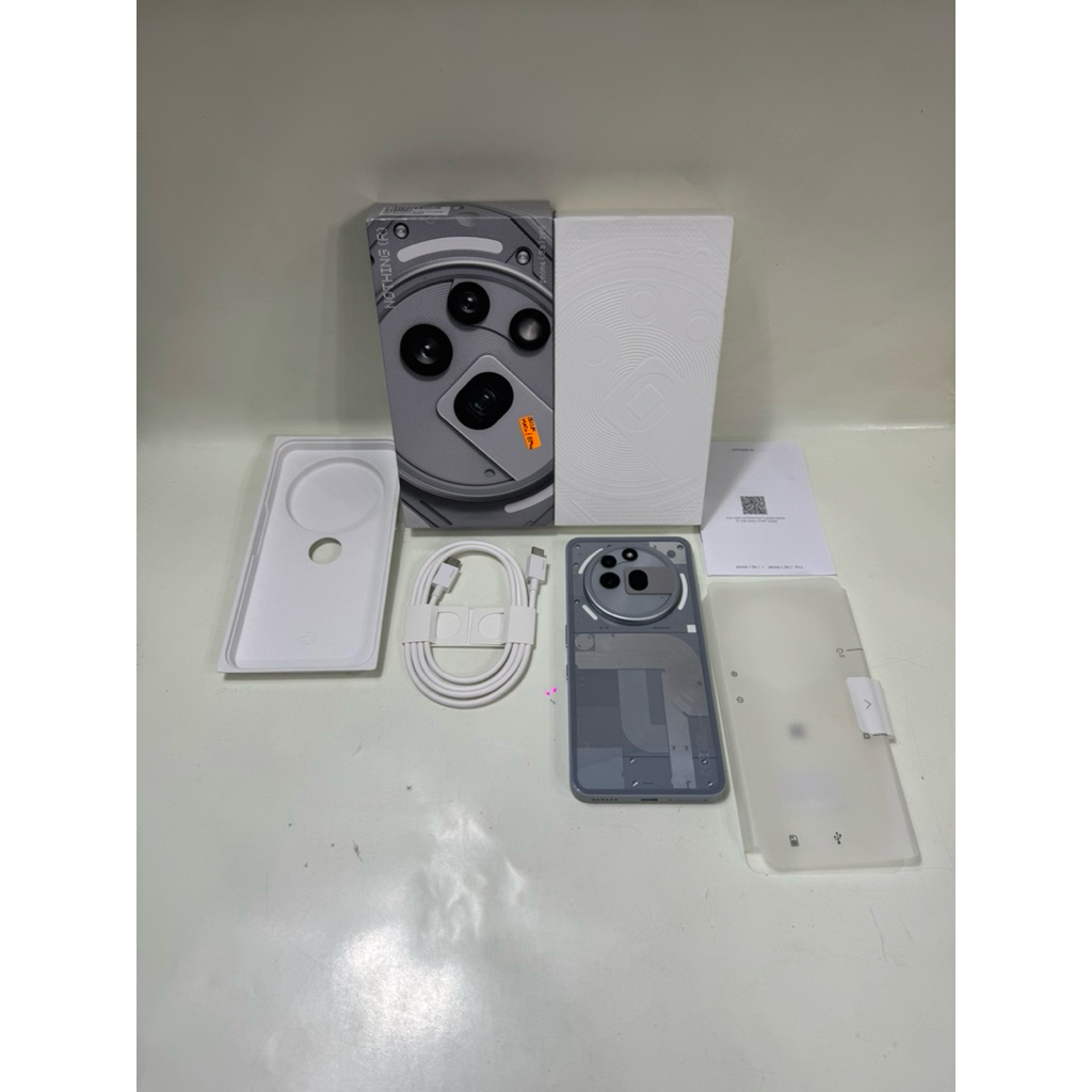 Nothing Phone 3a Pro 12/256gb Fullset Second