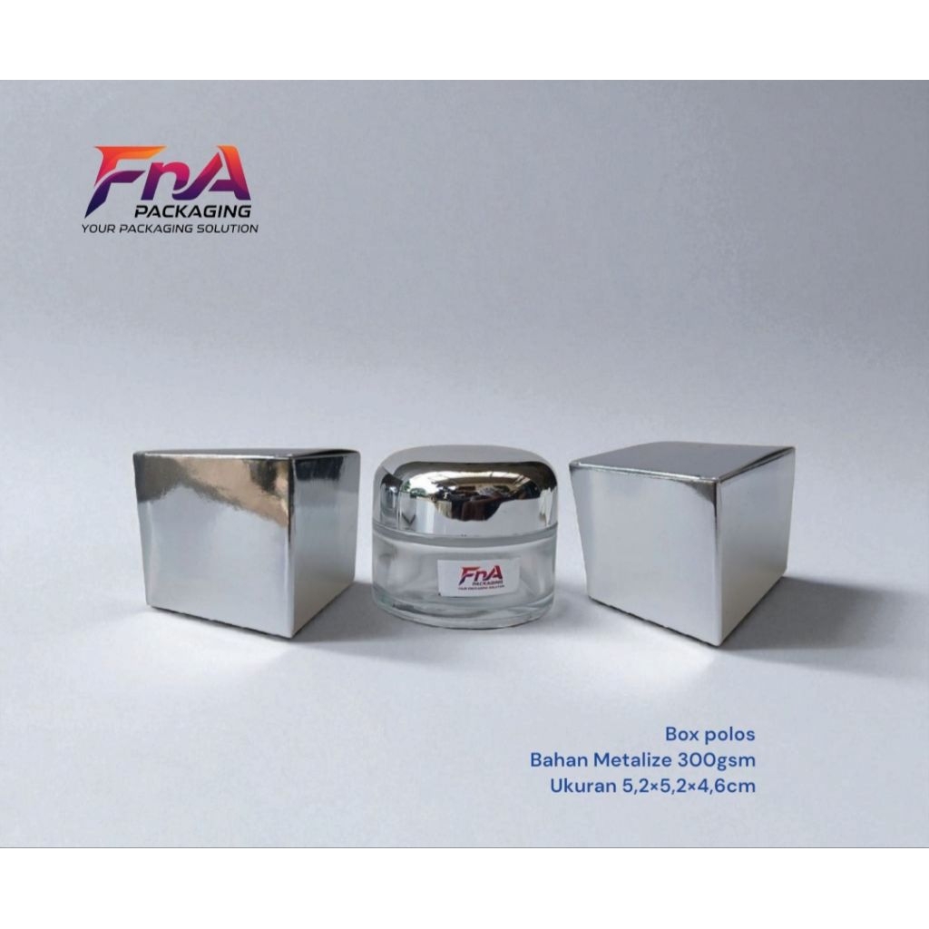 

Box polos (ukuran5,2cm×5,2cm×4,6cm) bahan ivory metalize