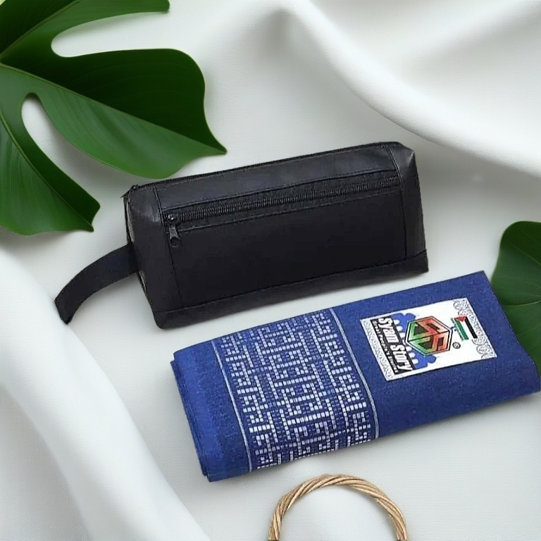 Pesona Sarung Tenun: Warisan Budaya Nusantara