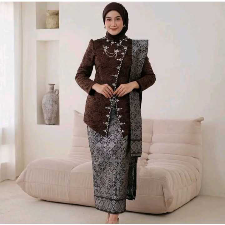 Set Kebaya Kraton Modern Jawa AYU Janggan FREE HIJAB Wisuda Lamaran Tunangan Bridesmaid Terbaru 2025