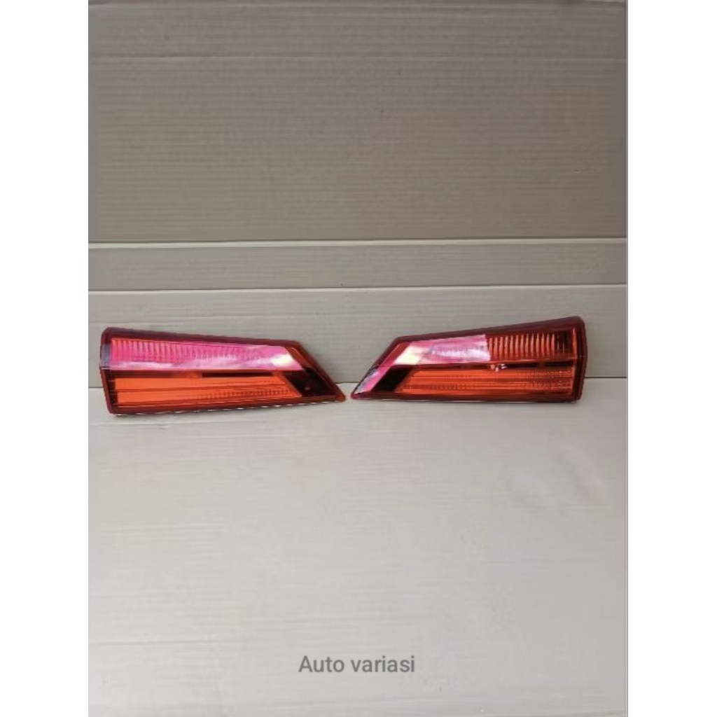 Reflektor Bagasi Calya / Reflektor Bagasi Sigra / Lampu Bagasi Calya /Sigra