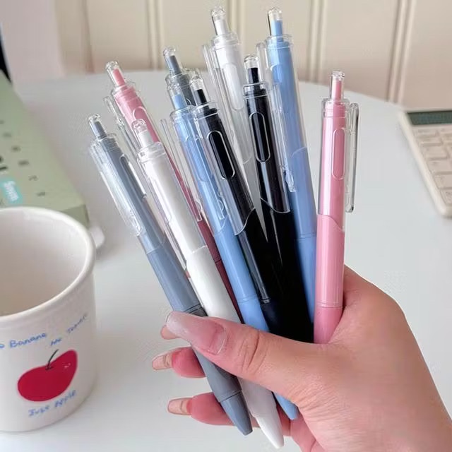 

pulpen warna bulpen Pulpen Netral Cepat Kering 0.5mm