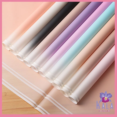 

20 Lembar Kertas buket gradient cellophane Flower Wrapping Paper Florist KB6294