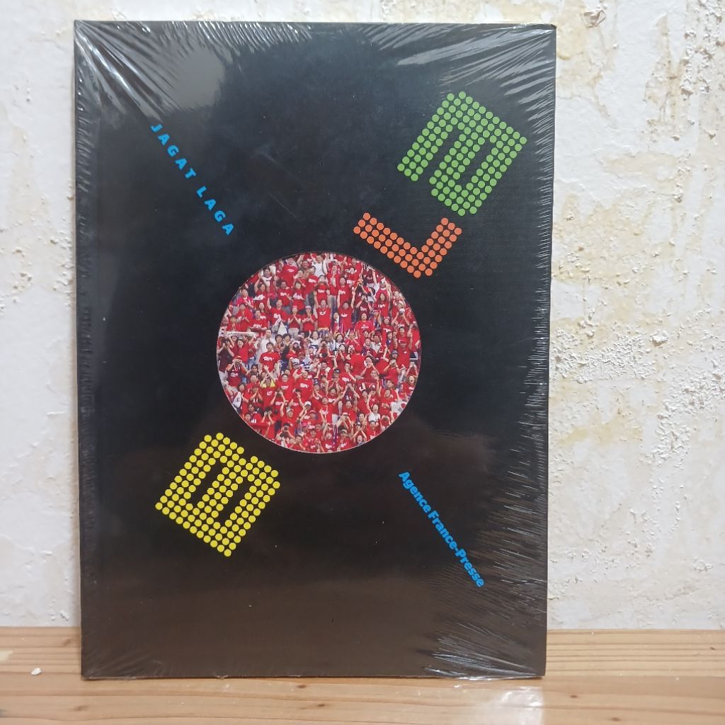 Buku Foto- Jagat Laga Bola, Agence Frances-Presse