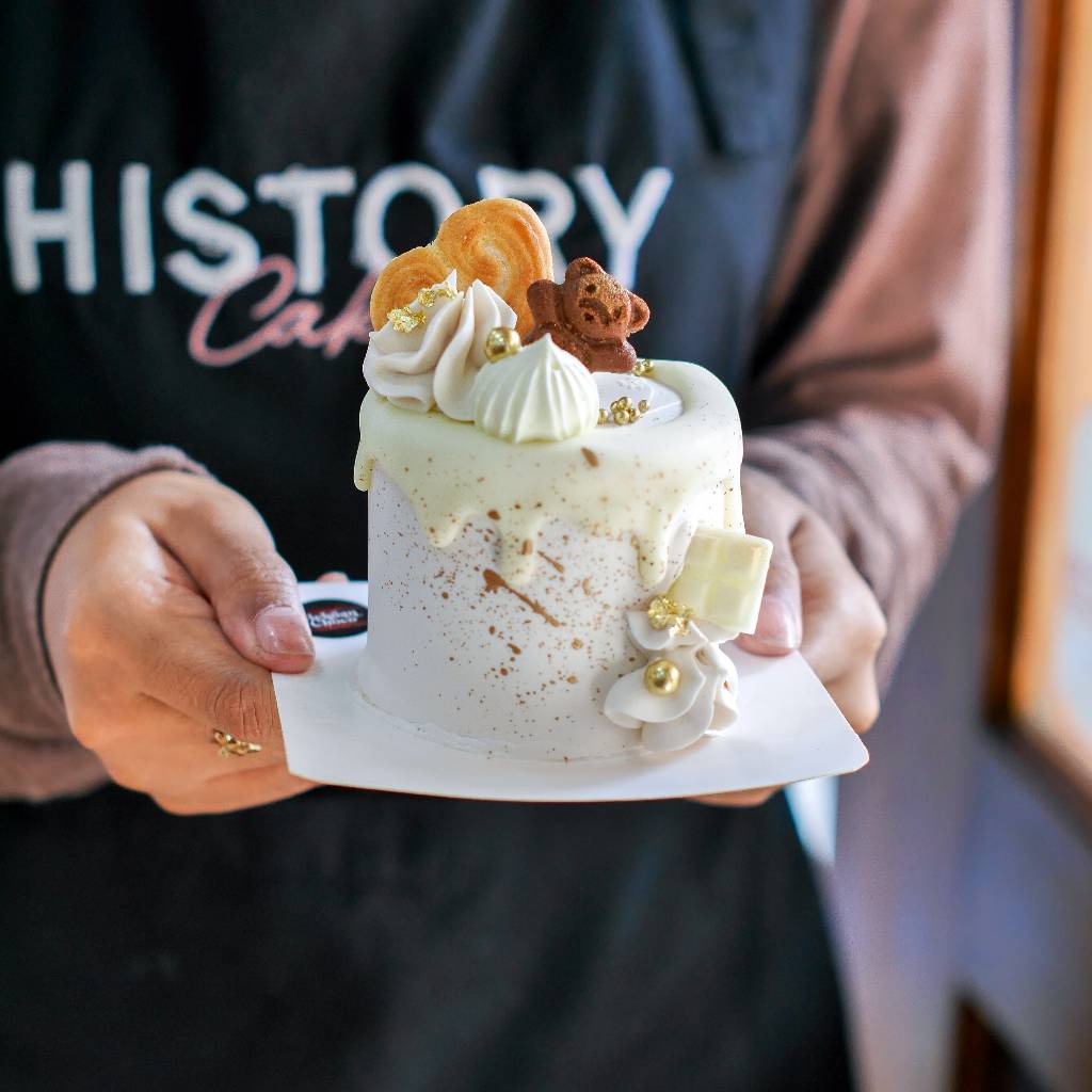 

[Whispers] HistoryCake Kue Tart Ulang Tahun Birthday Cake Bogel Belgian Choco - Mini Gold
