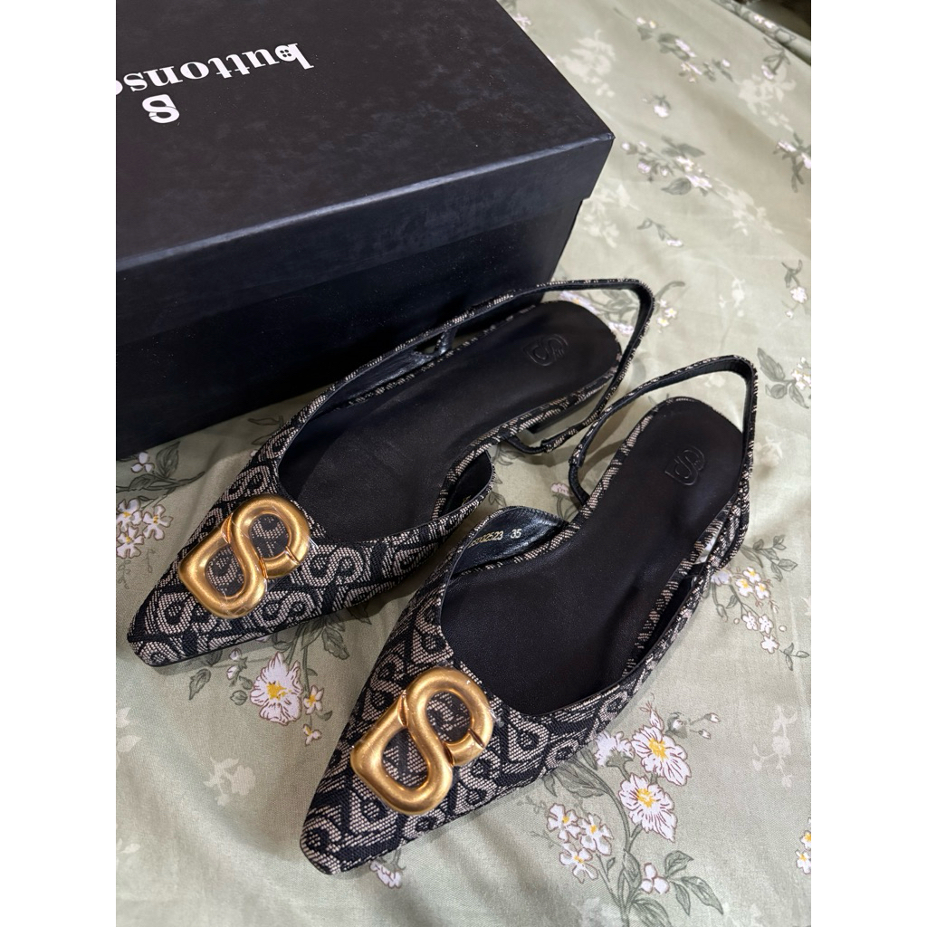 Bimu Slingback Shoes - Black