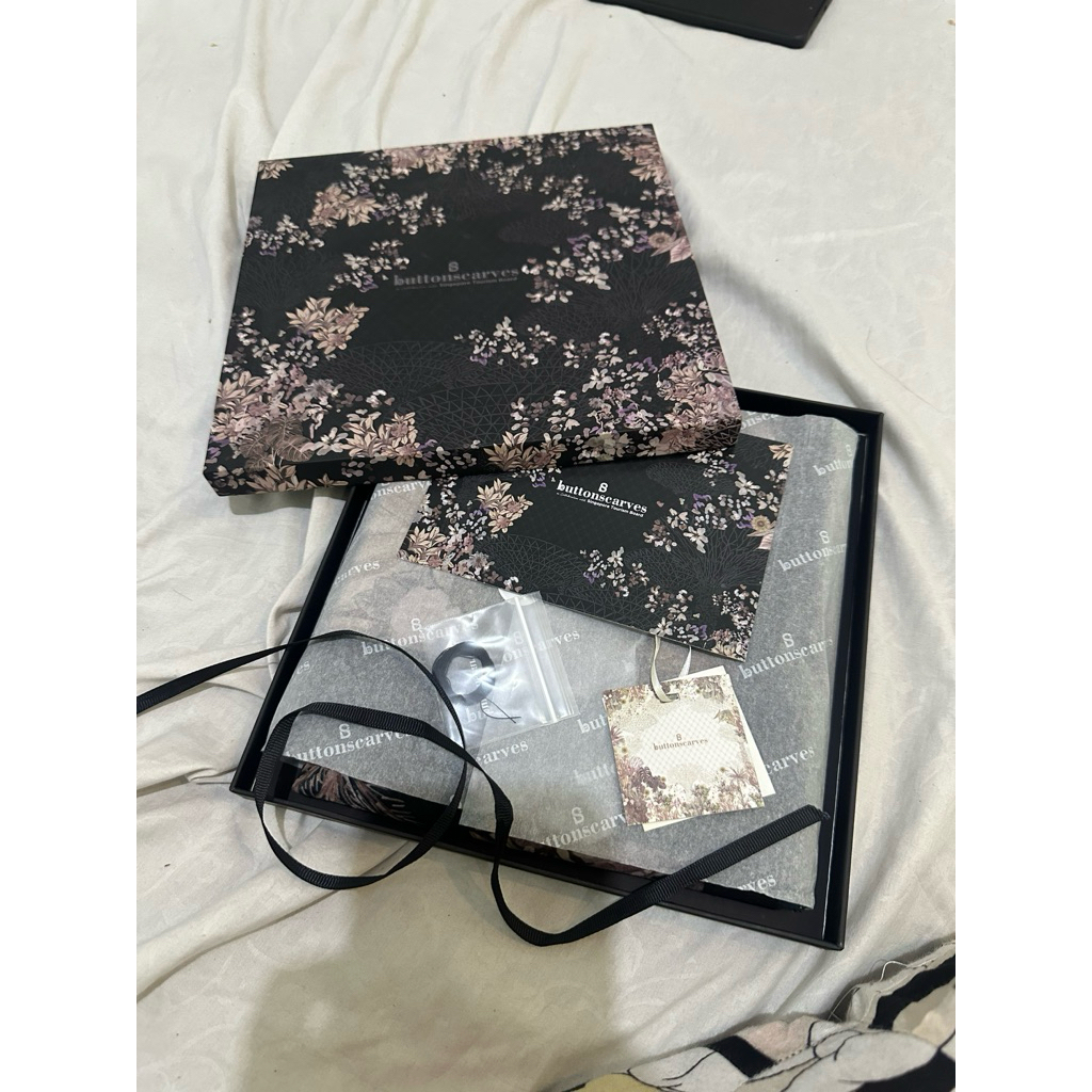 Hijab Buttonscarves Preloved