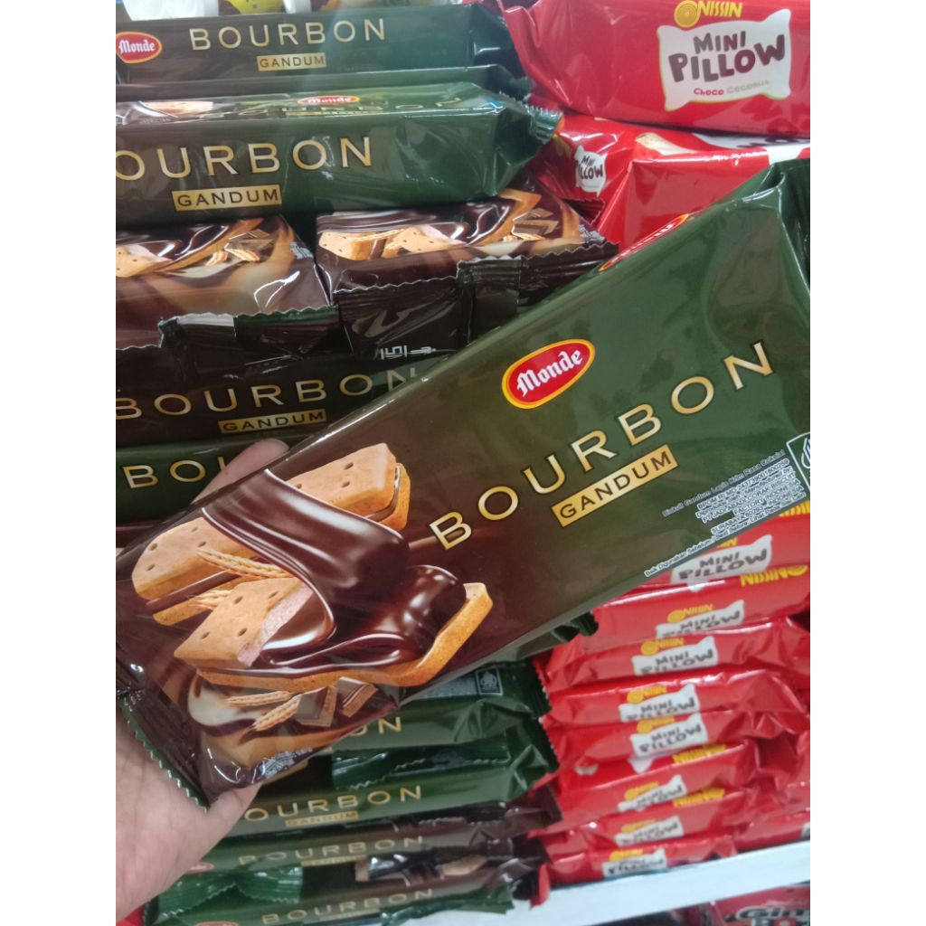 

Monde Bourbon black,choco,gandum lapis coklat 140g