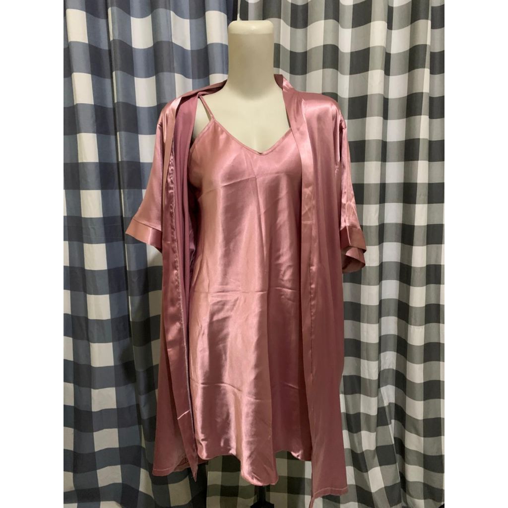 PRELOVED DRESS TIDUR | PRELOVED PIYAMA SATIN | PRELOVED LUCU | PRELOVED BAJU COQUET | PRELOVED ATASA