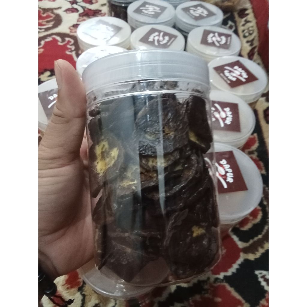

keripik pisang kepo koin toples 800 ml rasa coklat