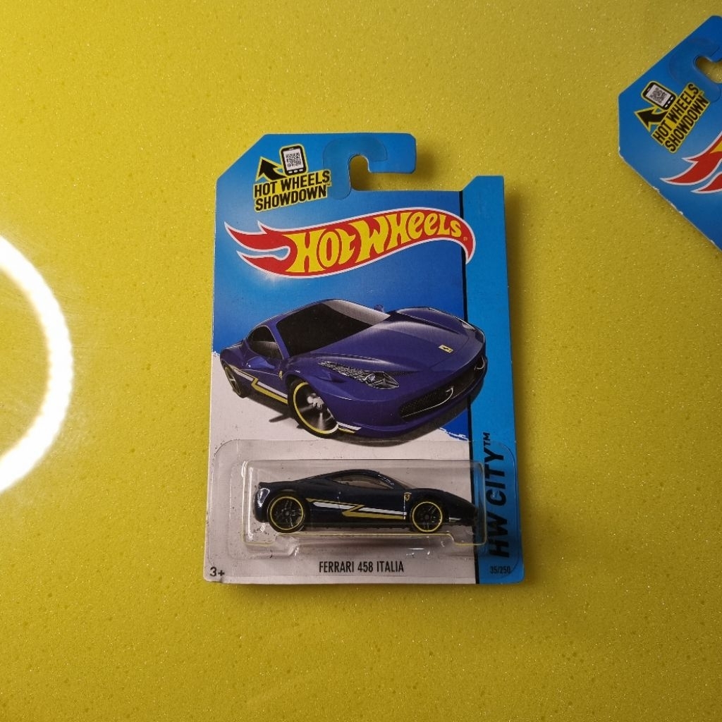 HotWheels Ferrari 458 Italia