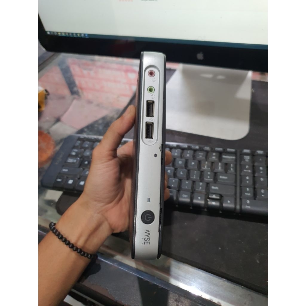 mini pc dell wyse client, dell wyse Tx0, normal cocok untuk client. (1.0 GHz Marvell ARMADA PXA 510 