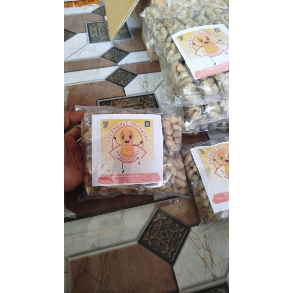 

Kacang Kulit Sangrai (SM) Pilihan Mentes mentes