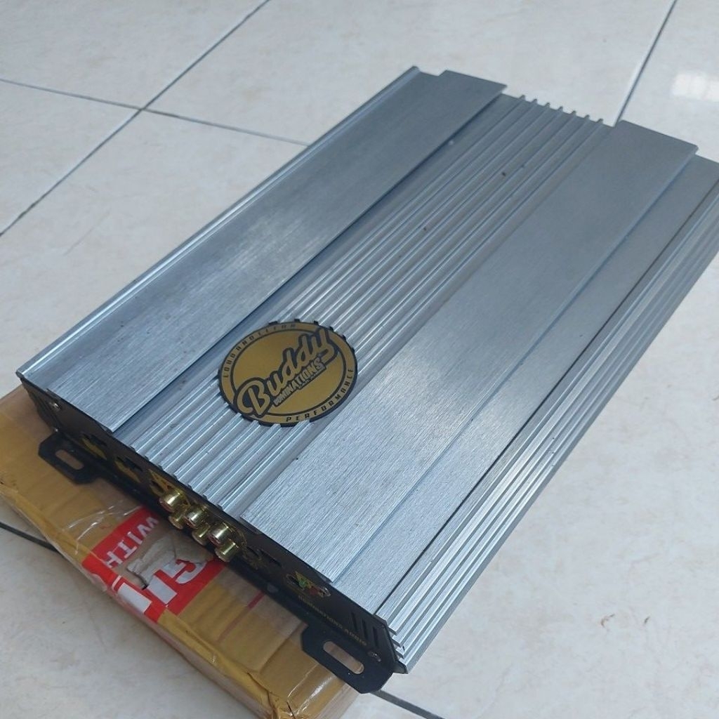Power Amplifier Mobil 4 Channel Merk Buddy Domination Car