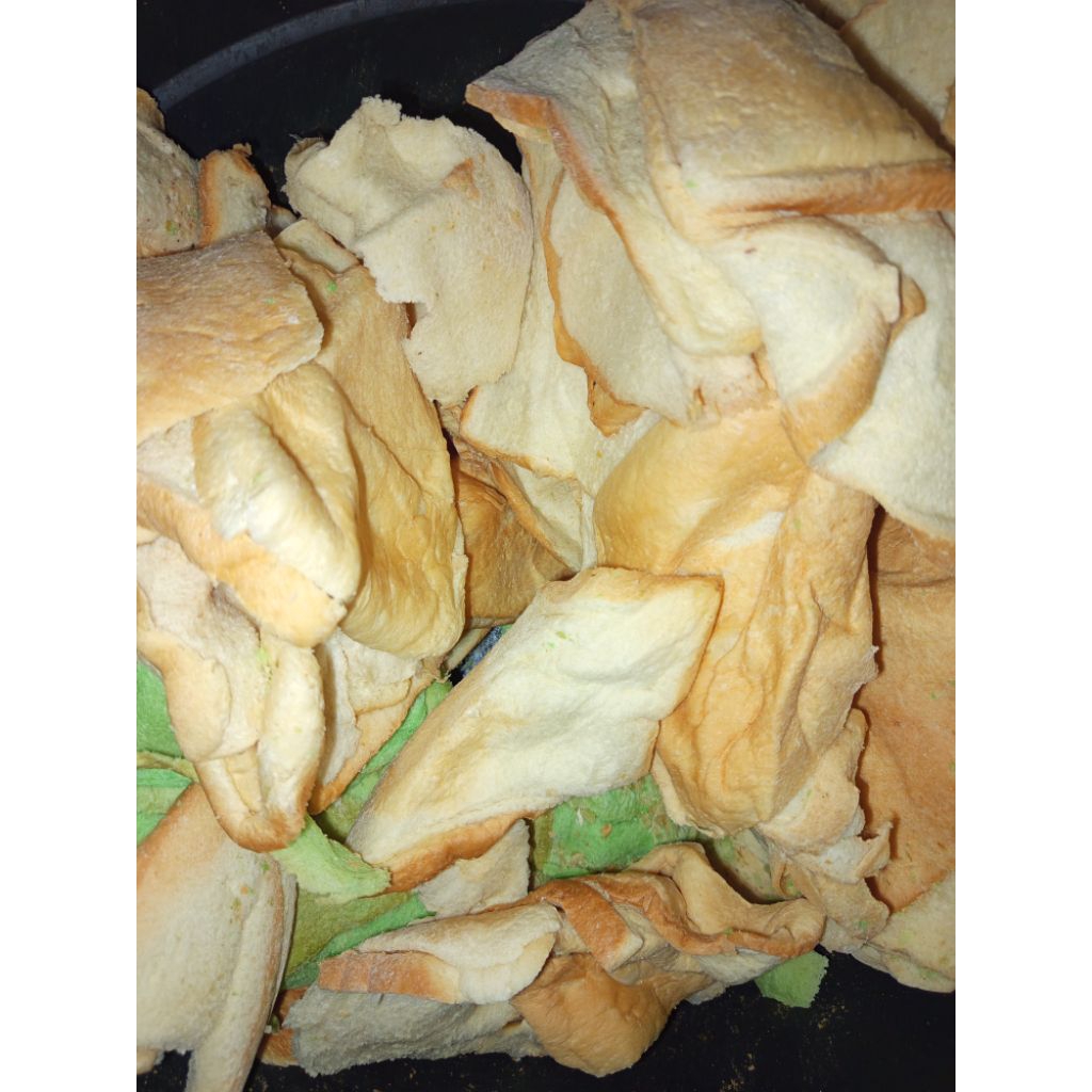 roti tawar rijek/afkir 1 kg pakan alternatif ternak ikan ayam bebek