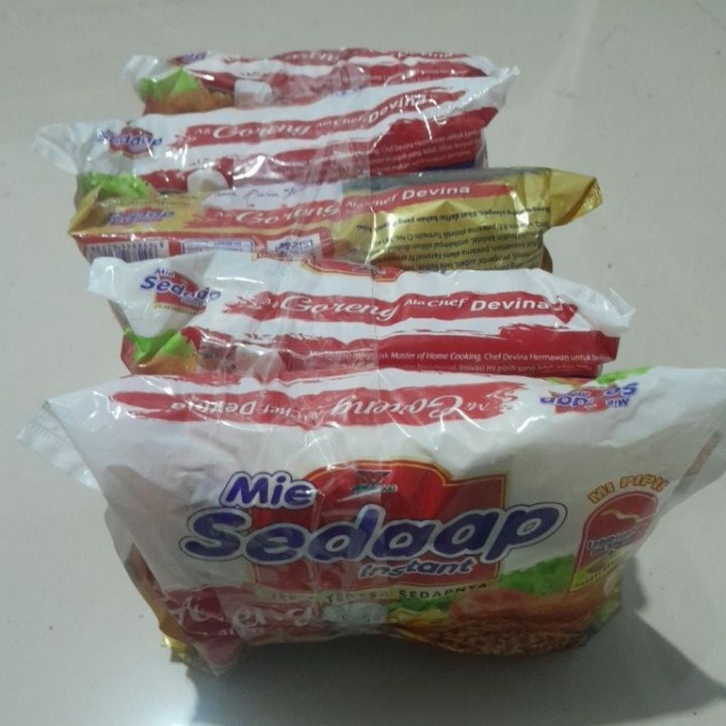 

mie goreng 1 paket isi 5