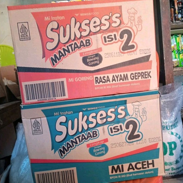 

mi sukses mantep isi .24bungkus berat126gram