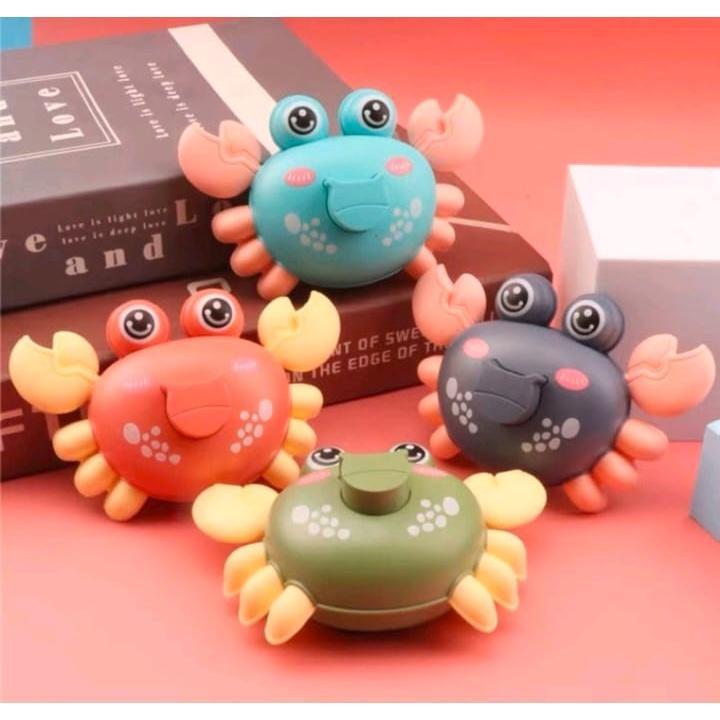 Mainan Bayi Edukasi Kepiting pencet Berjalan Happy Crab SS 1382 / Mainan Kepiting Jalan / Mainan Kep