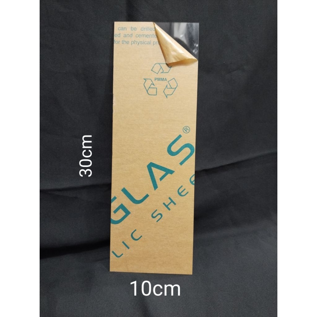 

Lembaran Akrilik Bening Tebel 2mm ukuran 10cm x 30cm