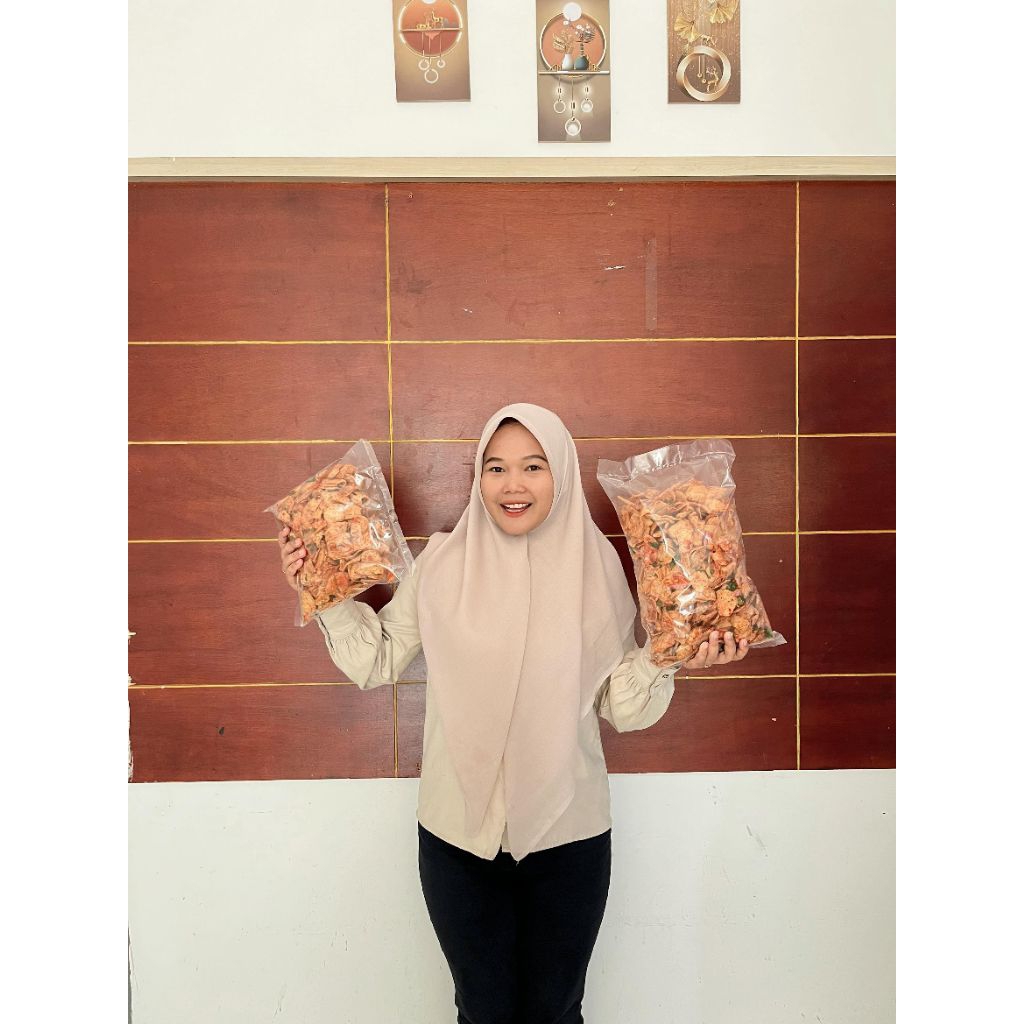 

BASRENG PEDAS DAUN JERUK 1/2 KG GEPENG