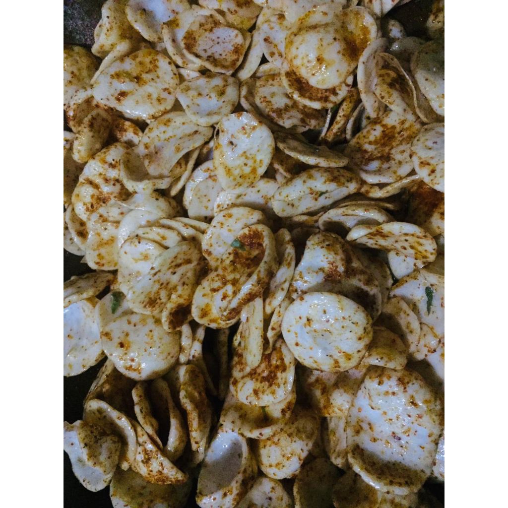 

SEBLAK KERING (SEBRING) EXTRA DAUN JERUK PEDAS 1 KG