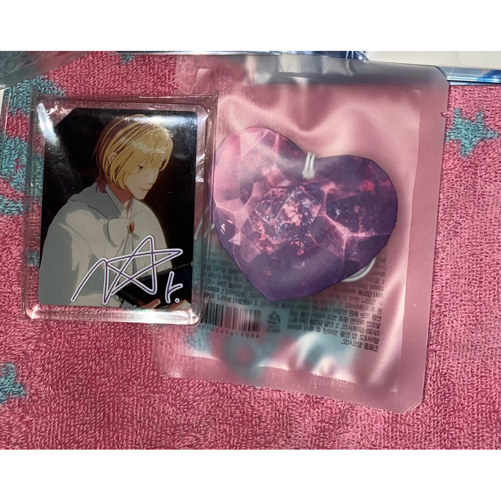 PLAVE Fragtag Album Asterum Noah + Animate cafe acrylic Noah