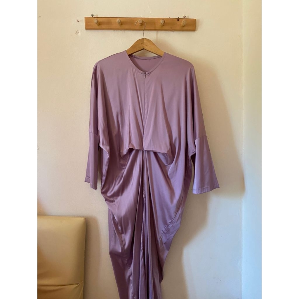 preloved | kaftan silk kurung | lavender.
