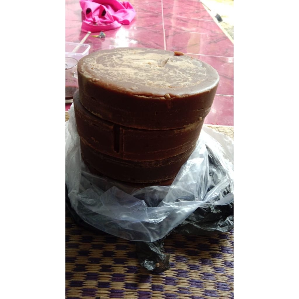 

Gula Kawung Asli 100%Asli Gula kawung / Aren, siap nikmatin!!!!