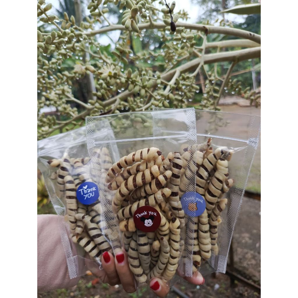 

Cemilan//Sale Pisang Lilit 250grm