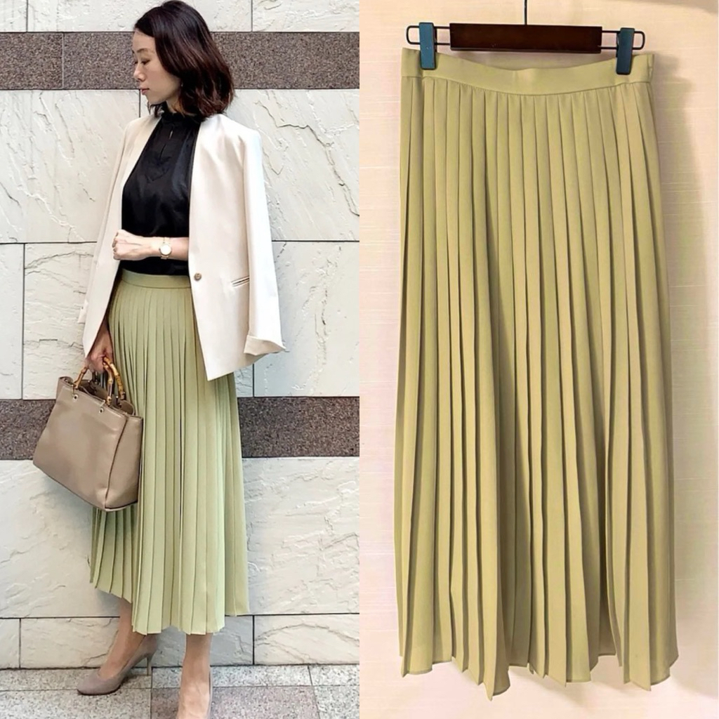 Uniqlo Lime Pleated Skirt