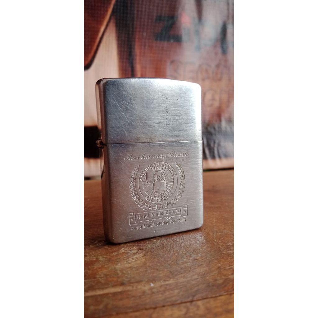 original Zippo an American clasic Romawi 1994