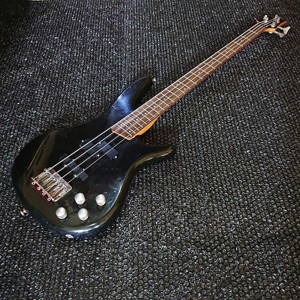 Bass elektrik IBANEZ SR300DX Black (BK) tahun 2000 pecision bass SDGR aktif