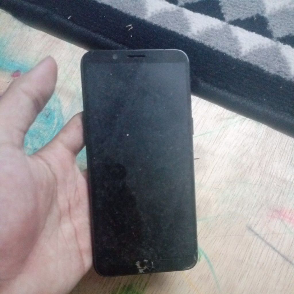 Oppo a83 normal ram 2/32 min lcd