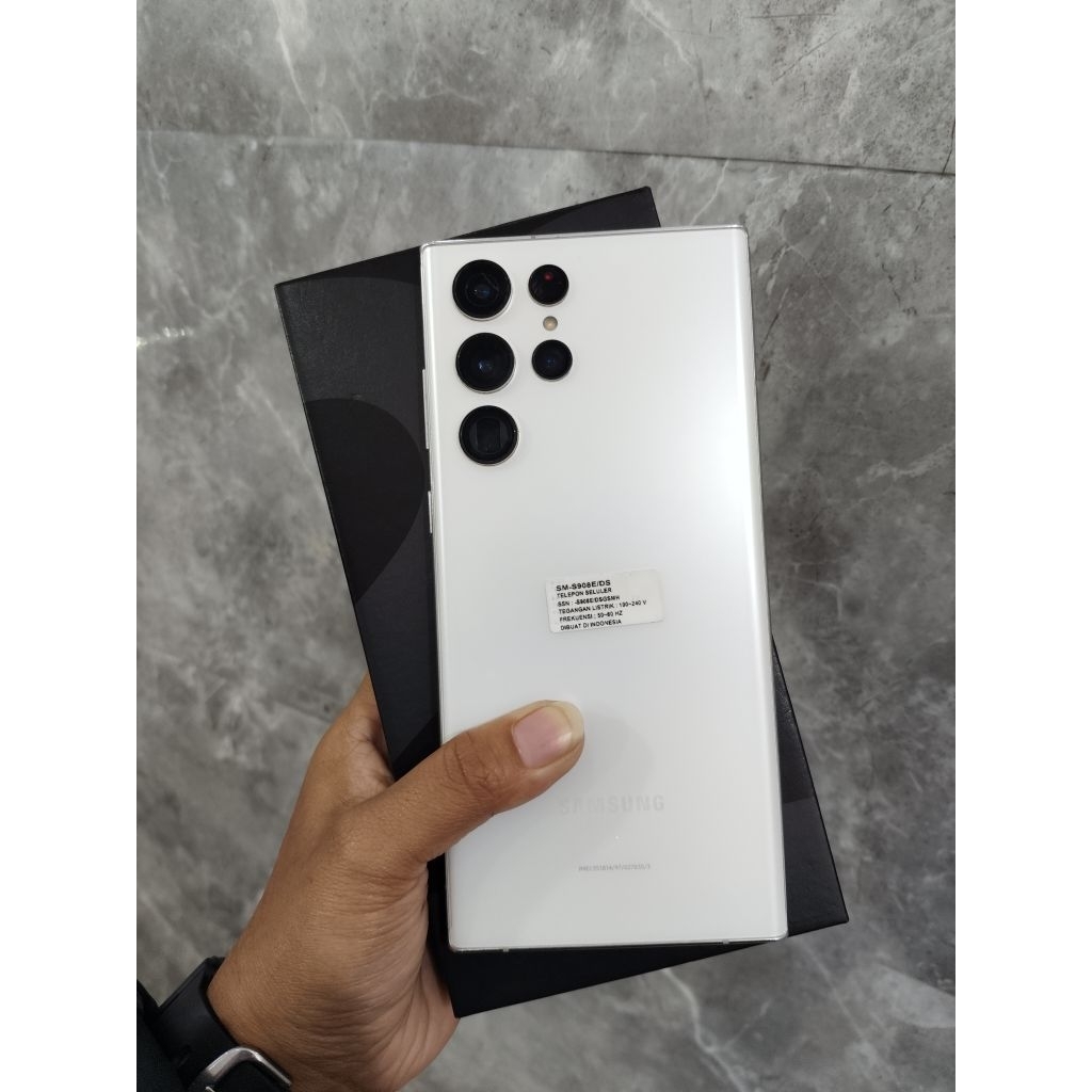 Samsung Galaxy S22 Ultra 5G 12/256gb Second Original 100% Fullset Minus Lecet Pakai