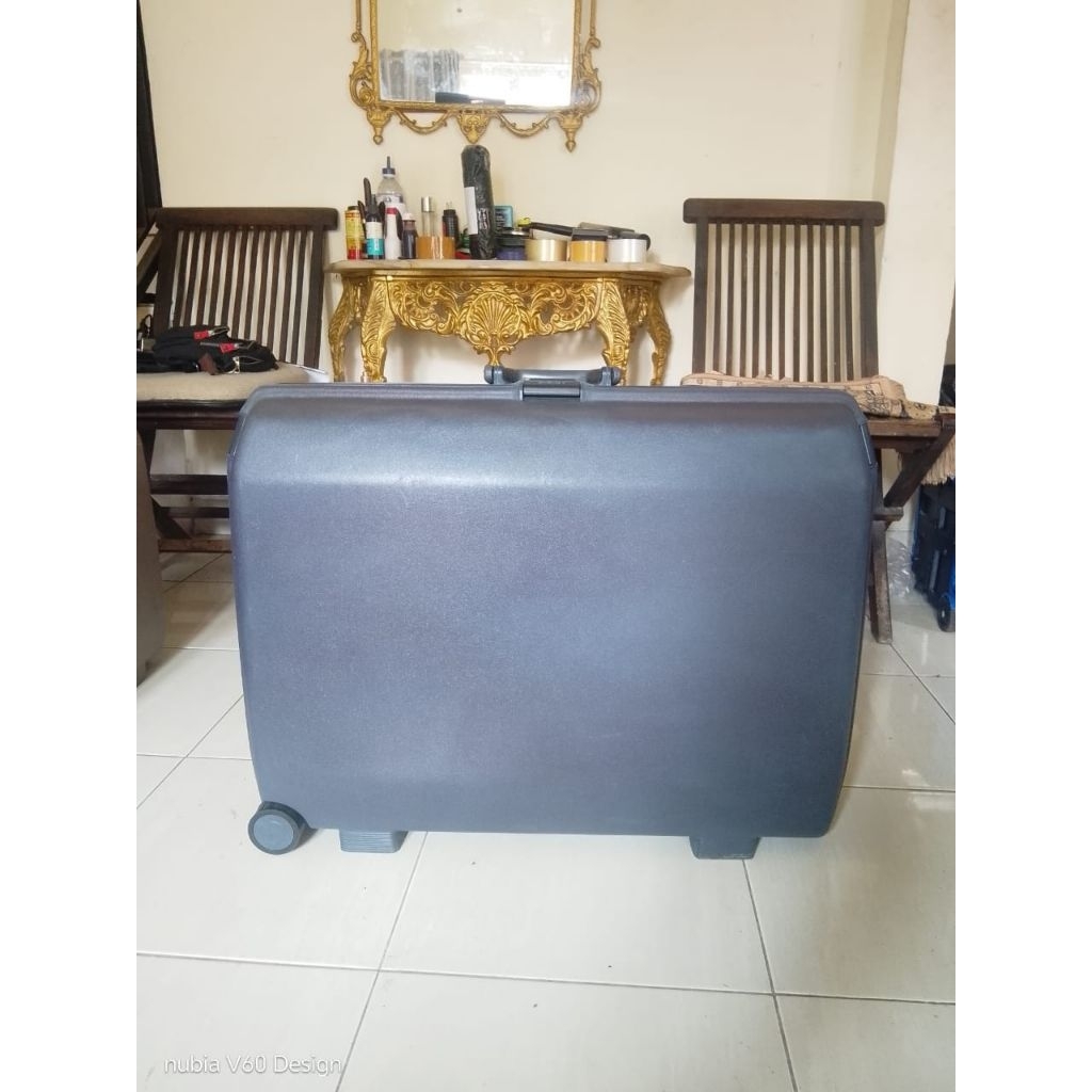 Preloved Koper Samsonite 28 Inci