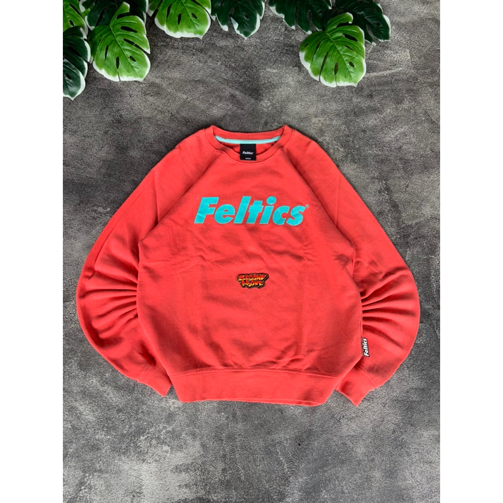 CREWNECK FELTICS MERAH TULISAN IJO ORIGINAL