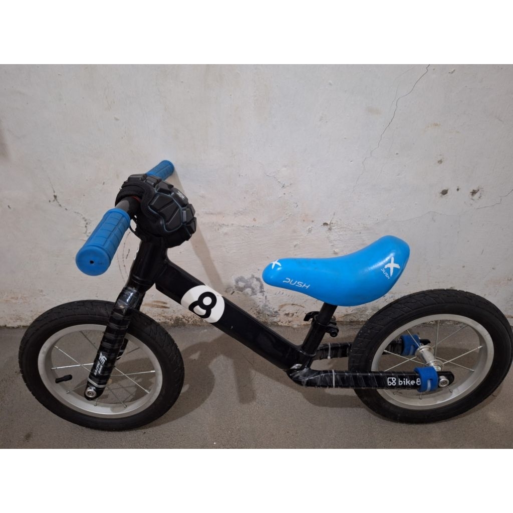 BIKE 8 RACING PRO