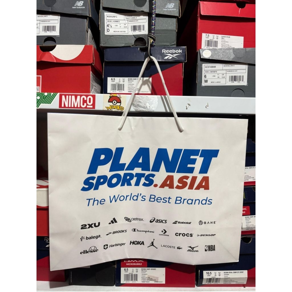 

Perlengkapan Paperbag Resmi Store
