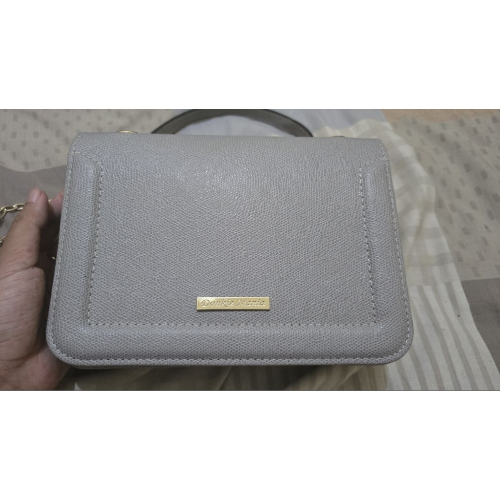 Sling bag Donkie Mania preloved