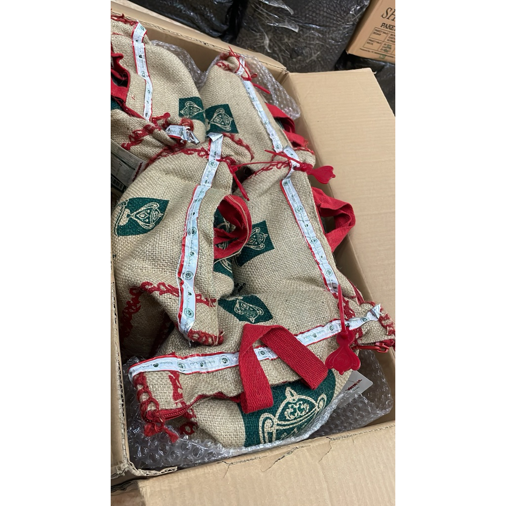 

Beras Basmati Abukass 5kg/ Basmati Long Rice/ beras arab Aliza