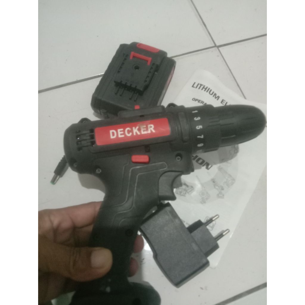 bor cas casan merex Decker  lik new cuma sekali di pake aja kelengkapan sesuai foto kumplit normal n