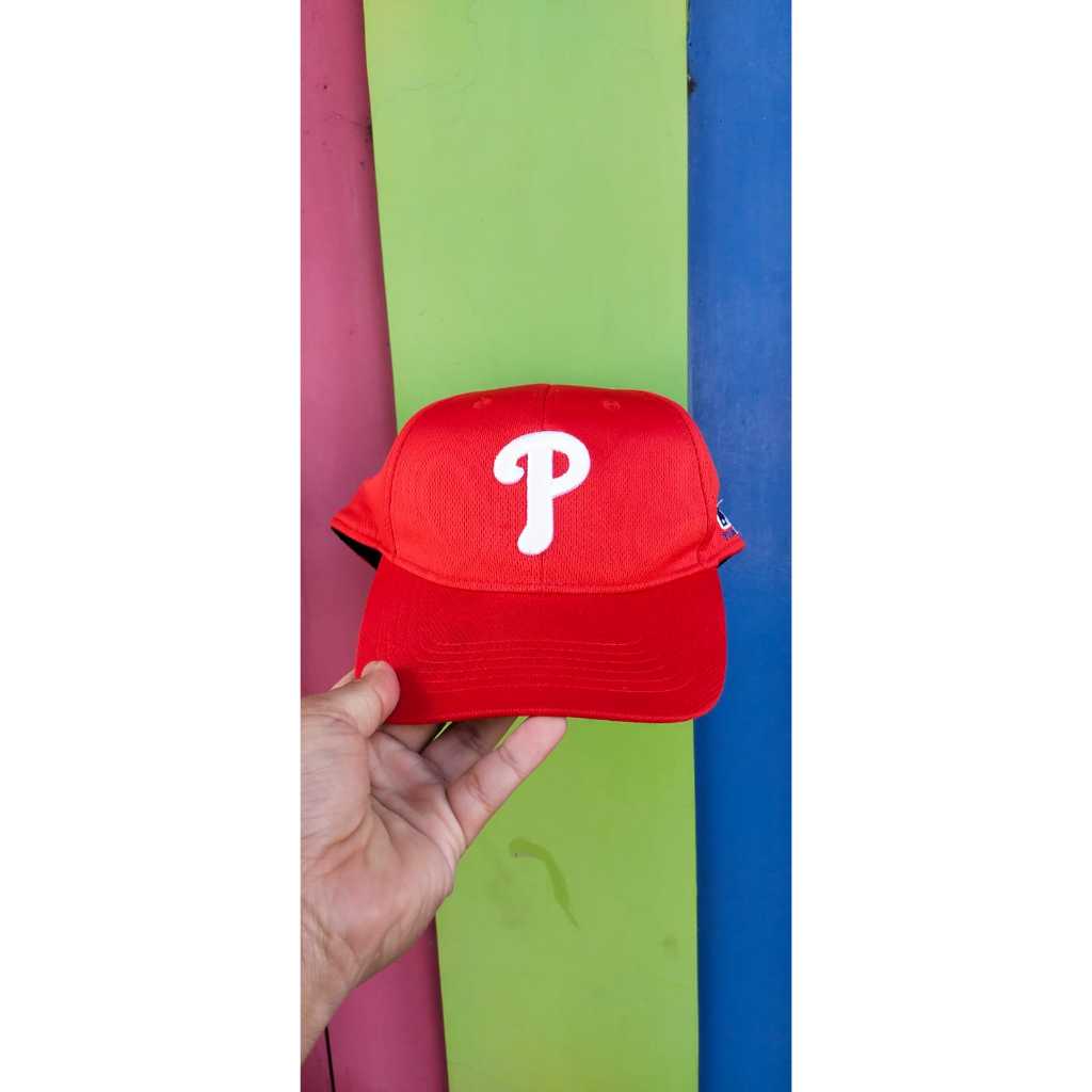 topi second caps logo P merah