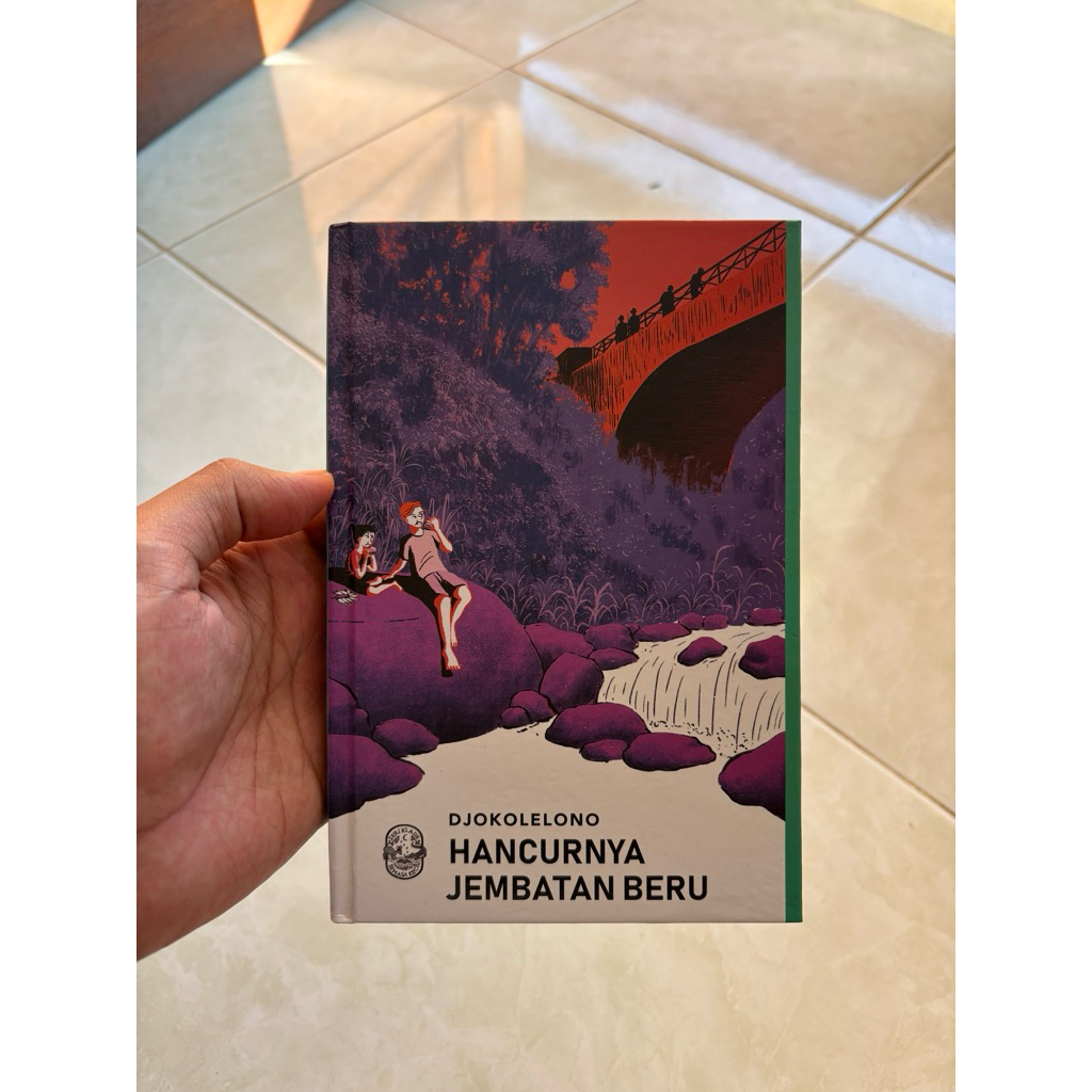 preloved buku hancurnya jembatan beru djokolelono
