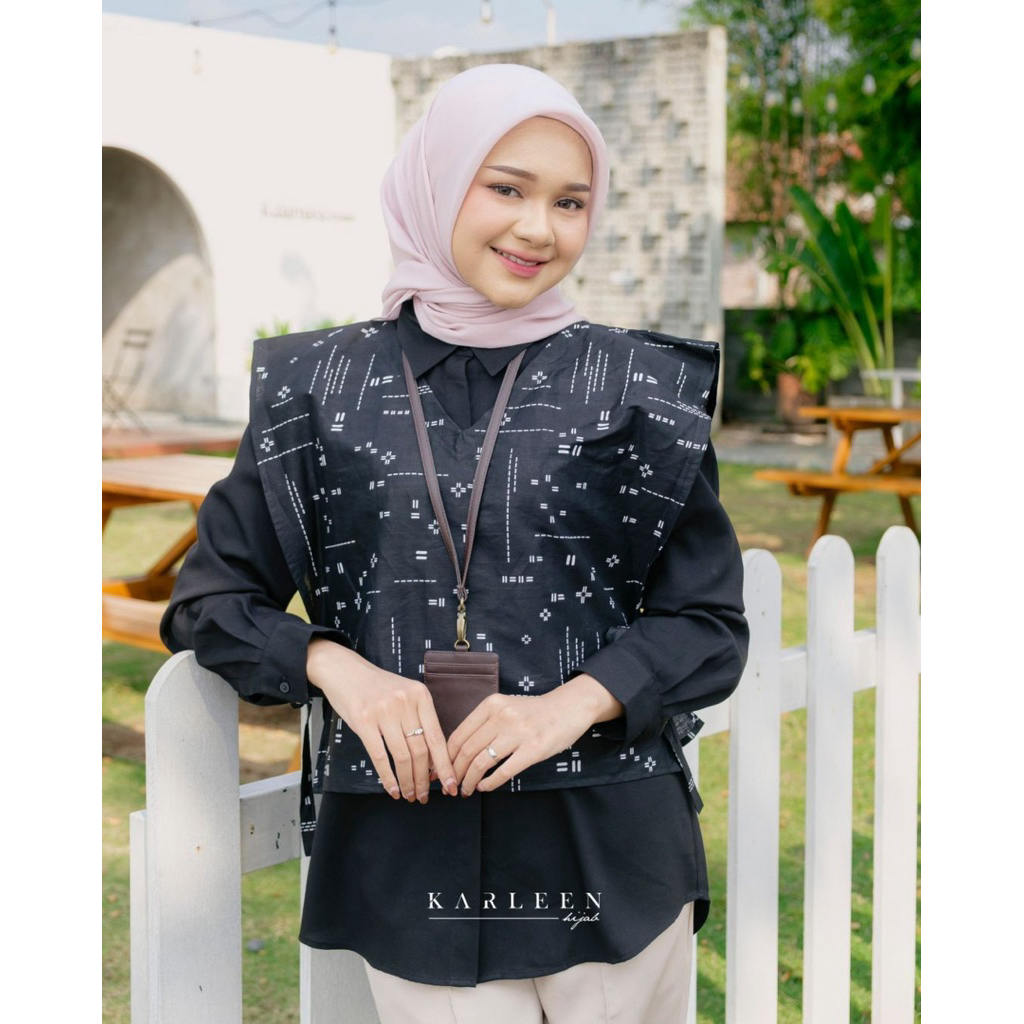 Karleen Hijab - Vest Batik Outer Wanita Modern
