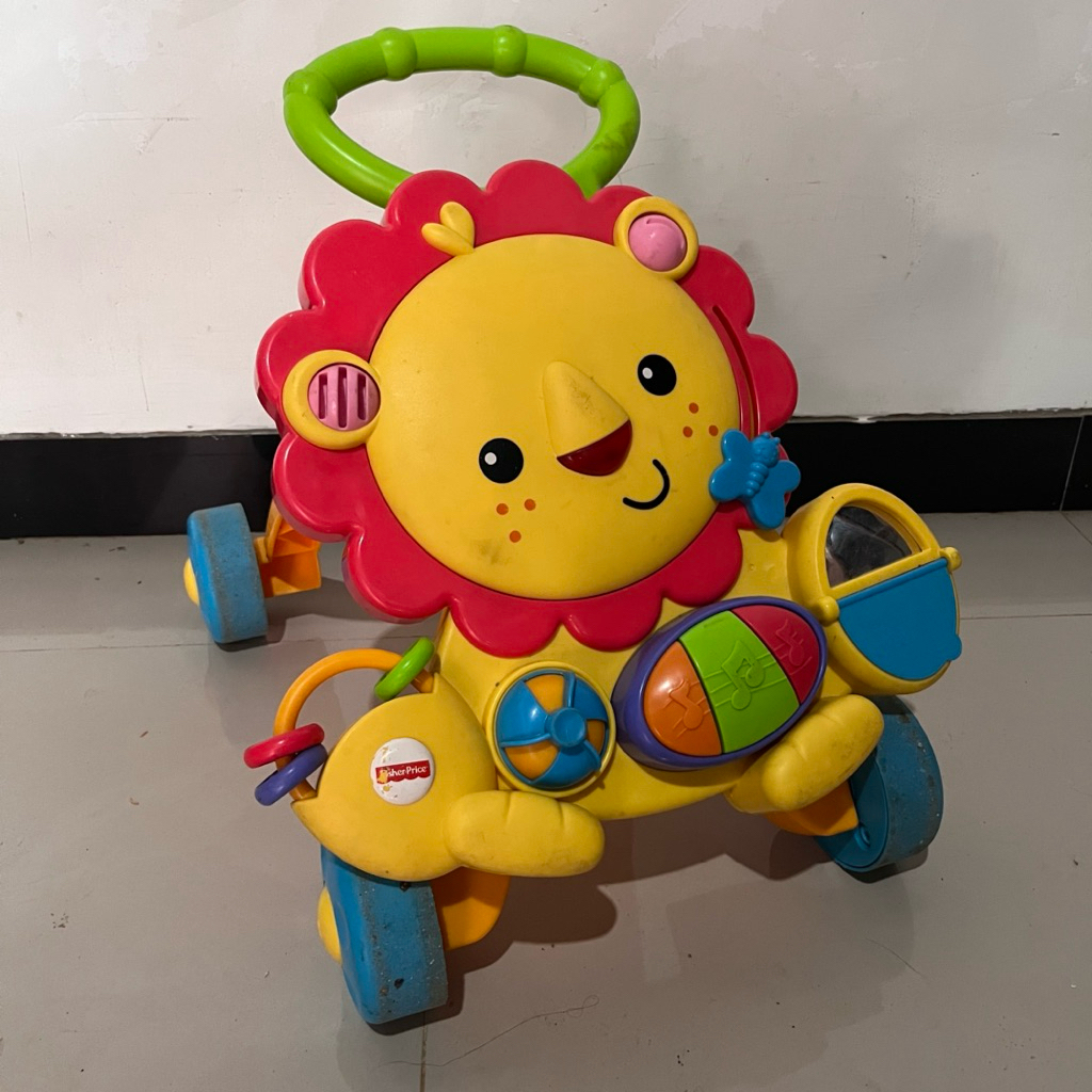 Pushwalker Fisher Price Musical Lion Bekas