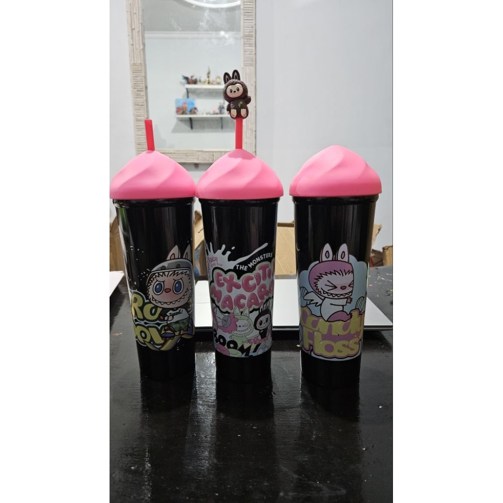 Tumbler Labubu LA Black Pink 800ML