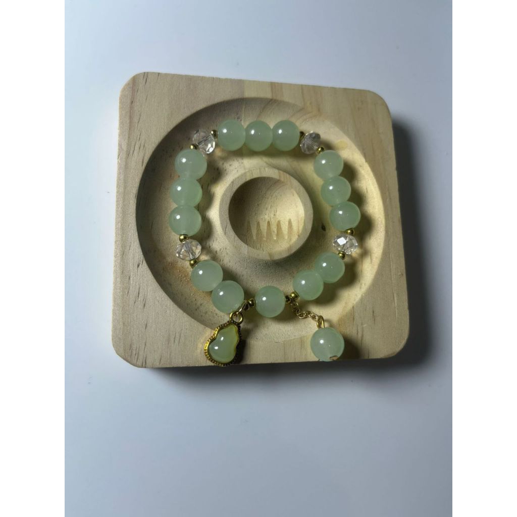 gelang manik kaca giok