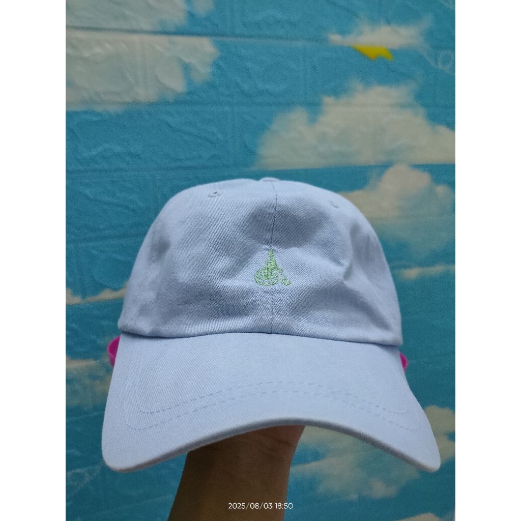 topi Bean pole original.