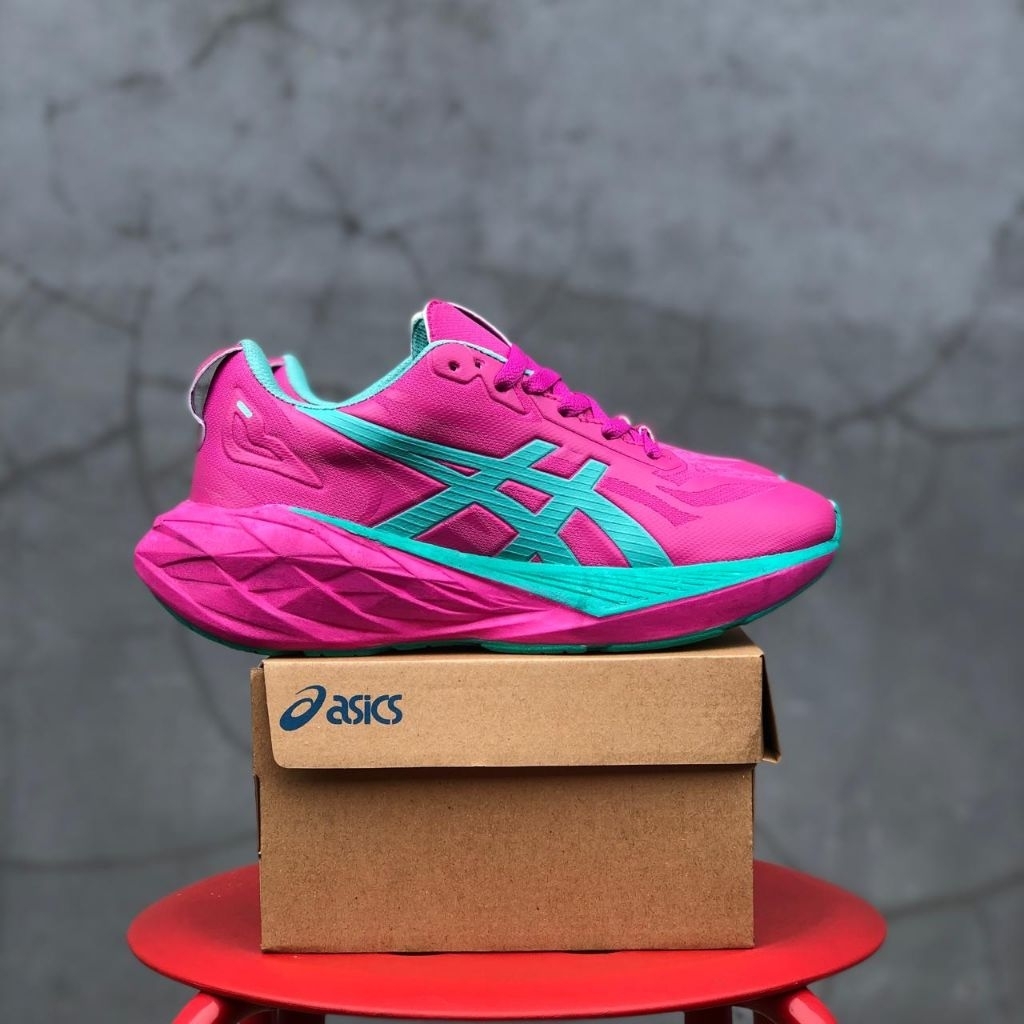 BELI Sepatu Novablast 4 Cewek Sepatu Running Wanita Terbaru Ringan Empuk BELI