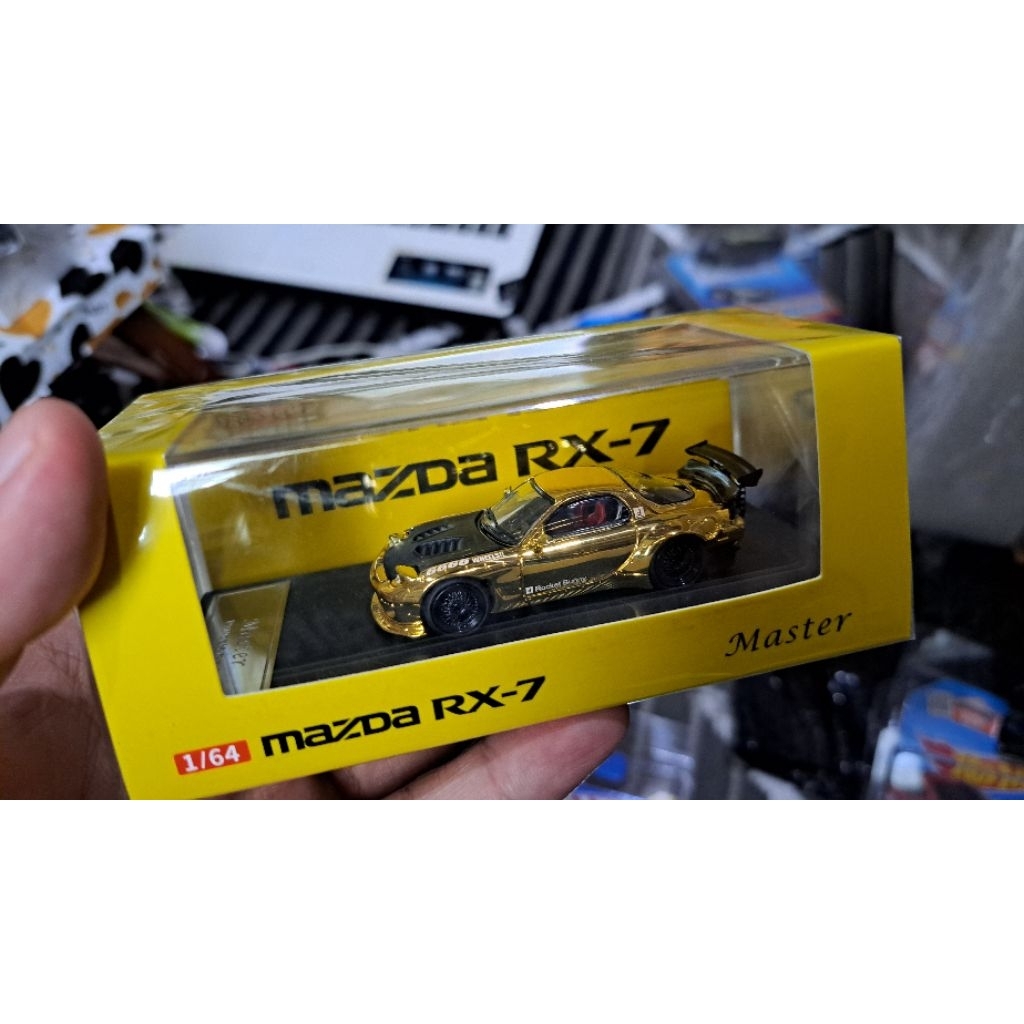 Master_Mazda RX7 Gold